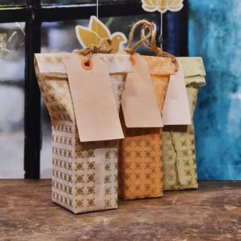 wrapping paper kadopapier cadeaupapier handmade handgemaakt