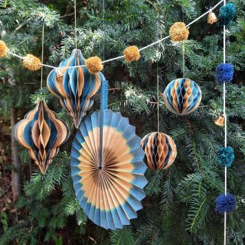 Honeycomb Ornament | Green