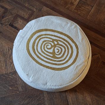 yoga pillow labyrinth off white