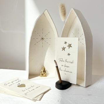 serenity - pocket altar - off white